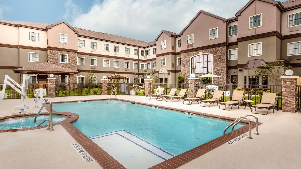 Photo of Outdoor in Spring Branch West