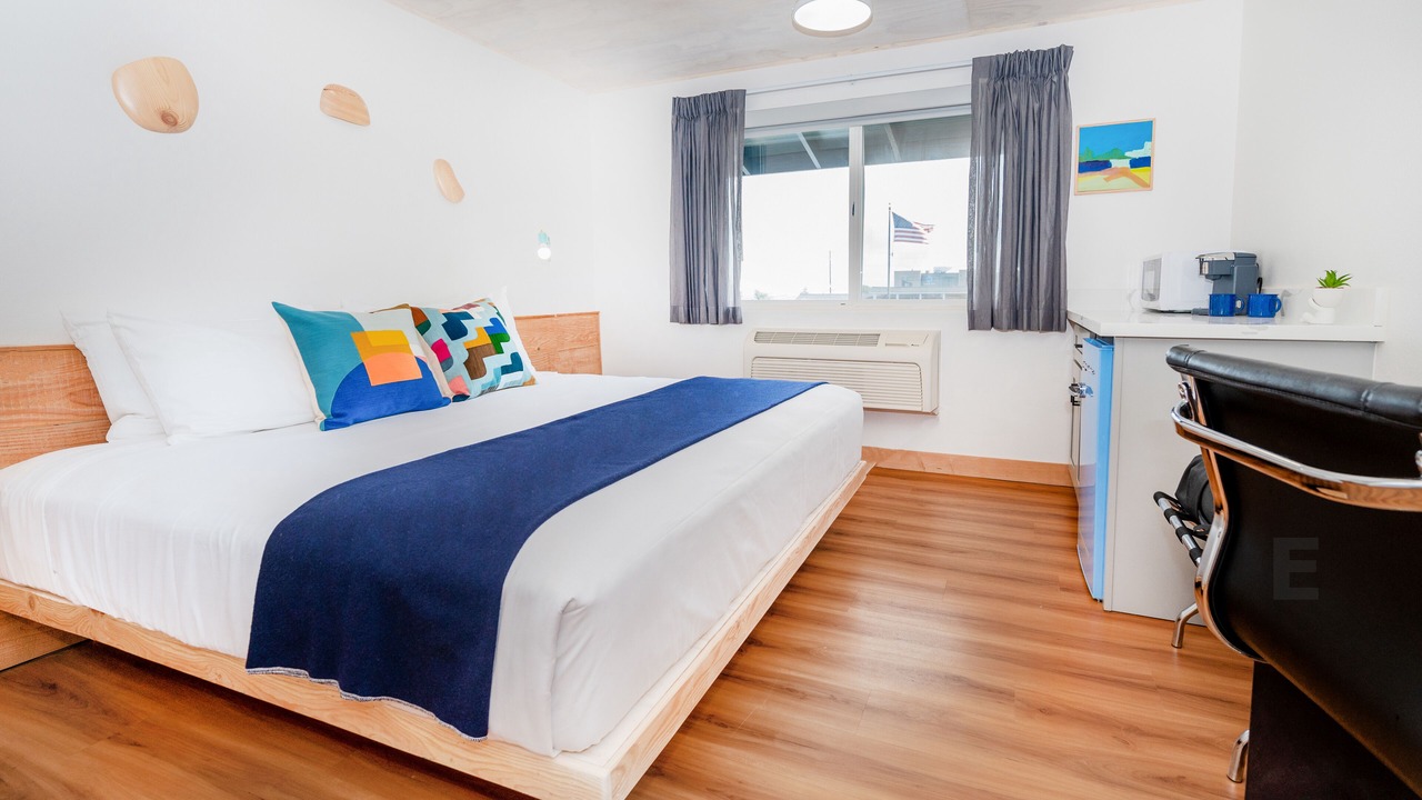 Photo of Bedroom in Anacortes