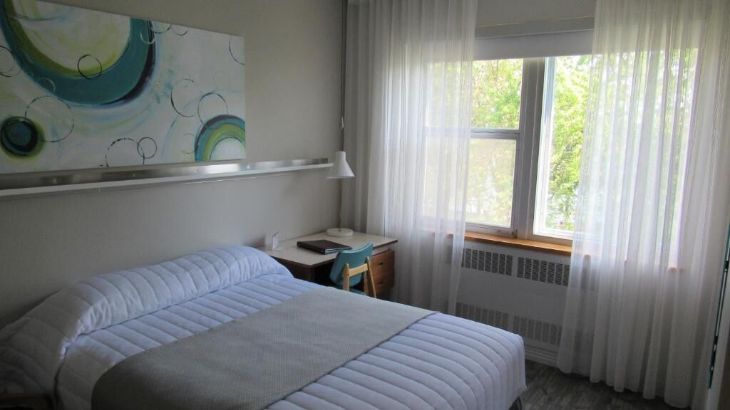 Photo of Bedroom in Chateauguay