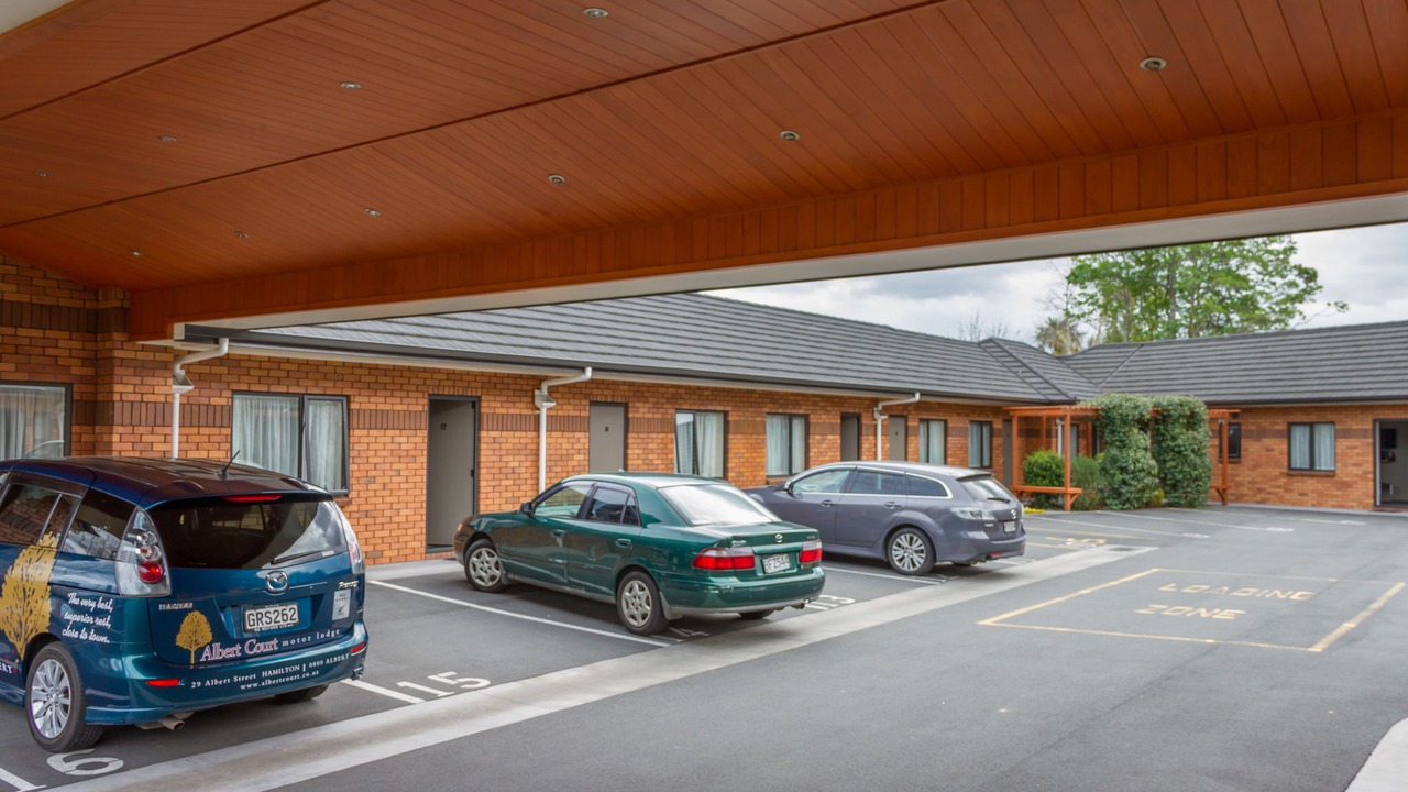 Photo of Others in Hamilton East