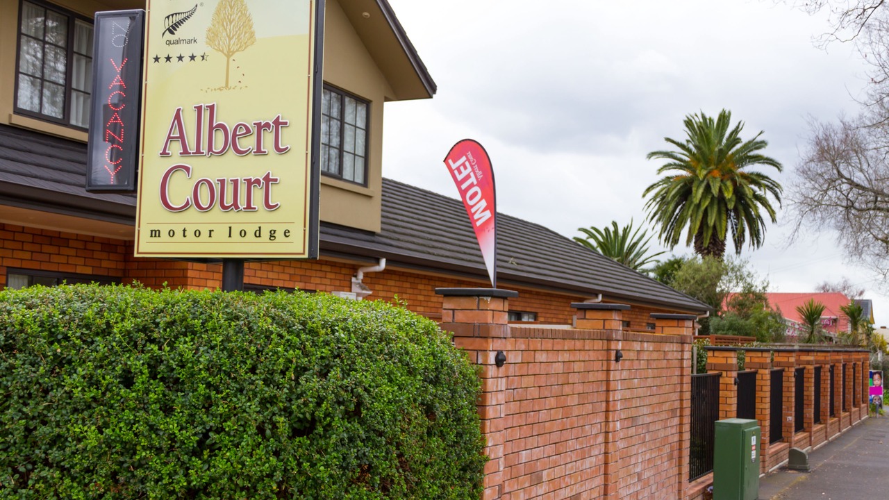 Photo of Outdoor in Hamilton East