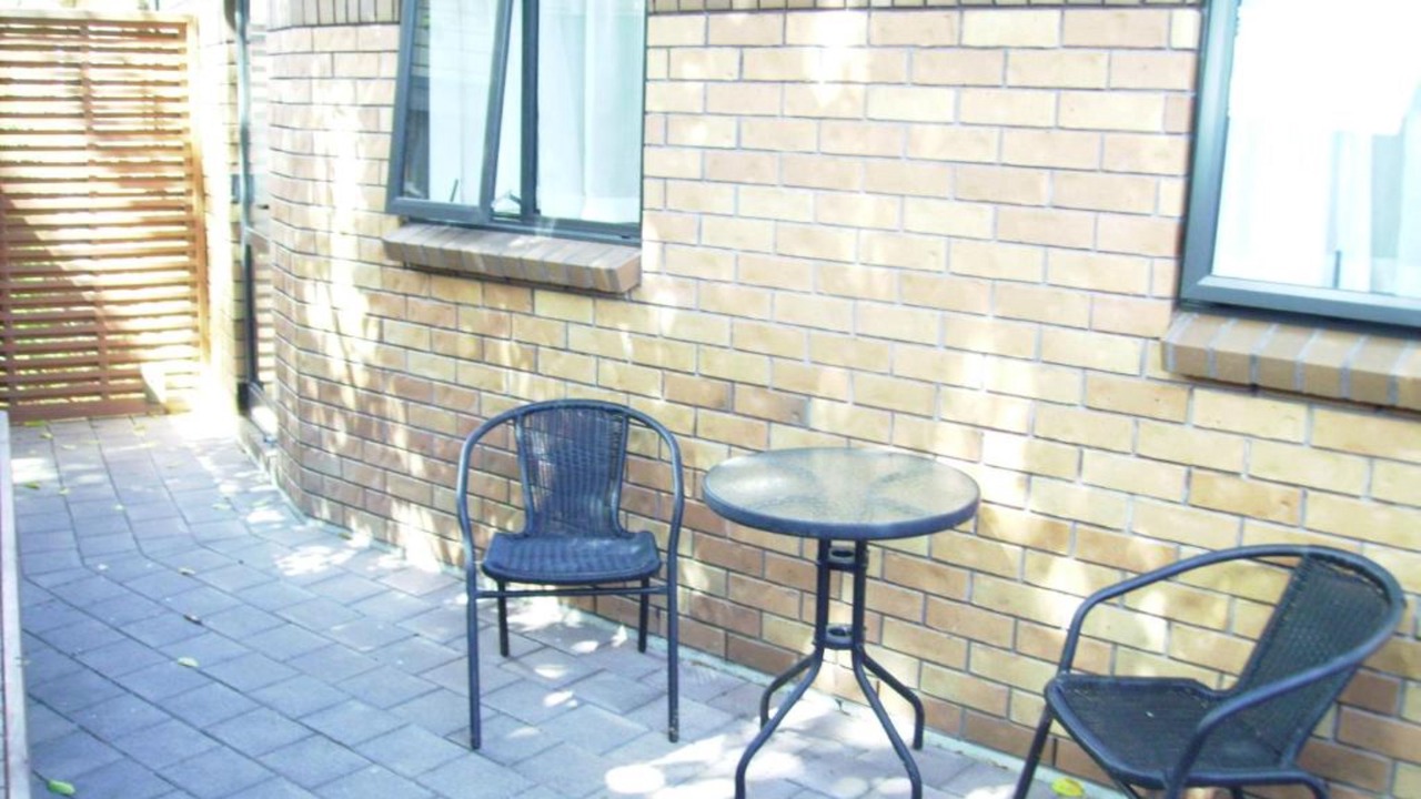 Photo of Patio Balcony in Hamilton East