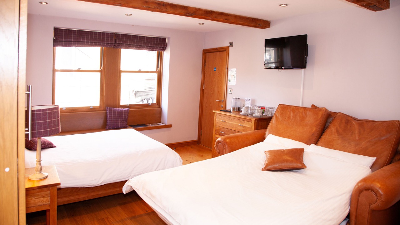 Photo of Others in Hepworth