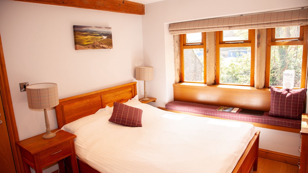 Photo of Others in Hepworth