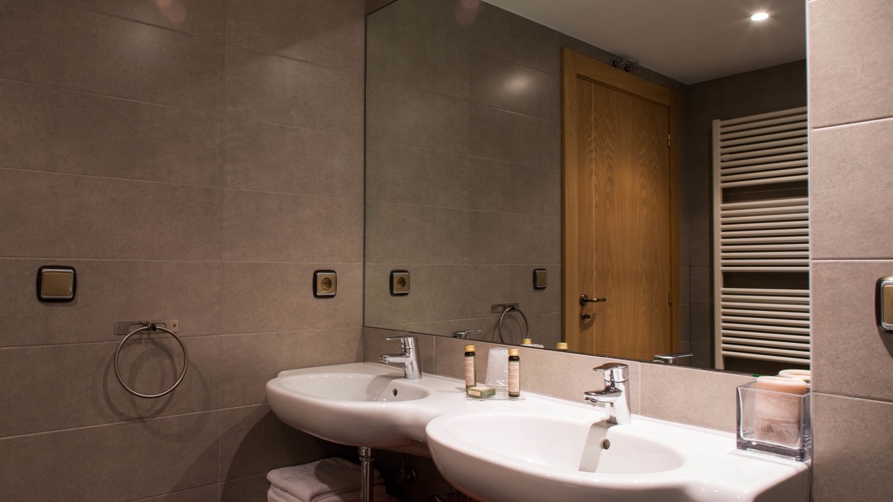 Photo of Bathroom in Asiain