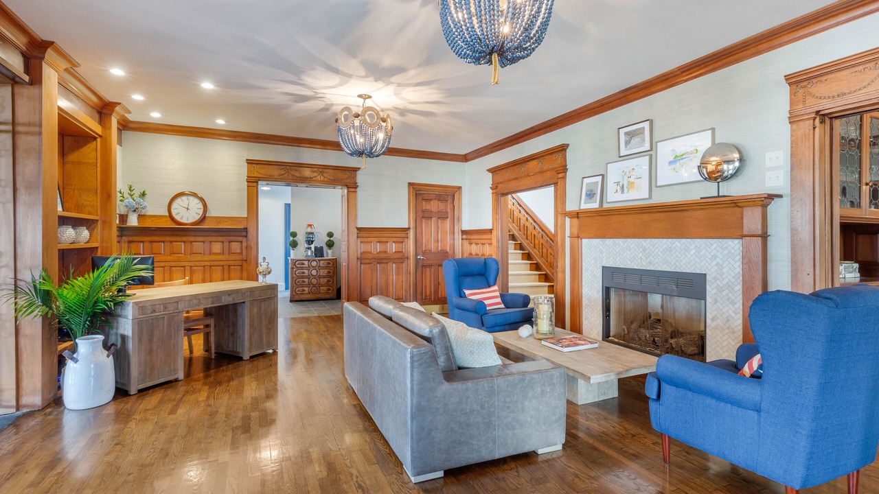 Photo of Others in Narragansett Pier