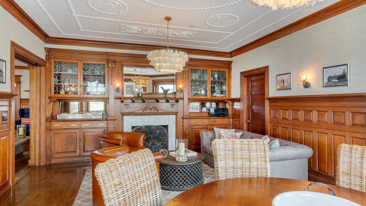 Photo of Others in Narragansett Pier