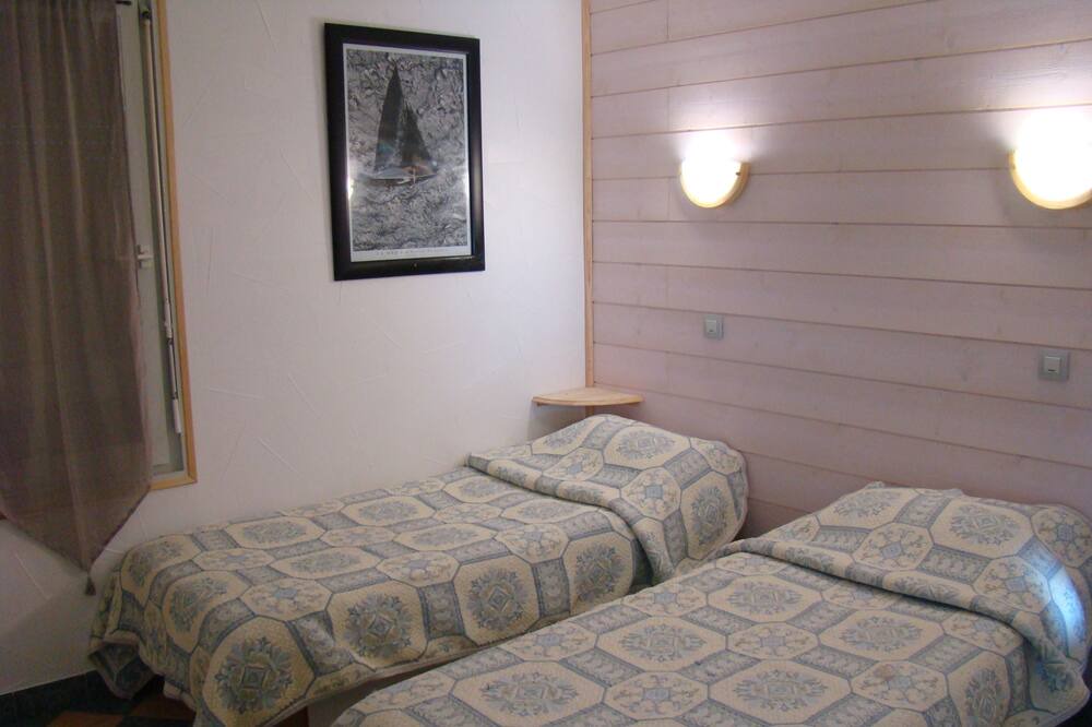 Photo of Bedroom in La Motte-Servolex