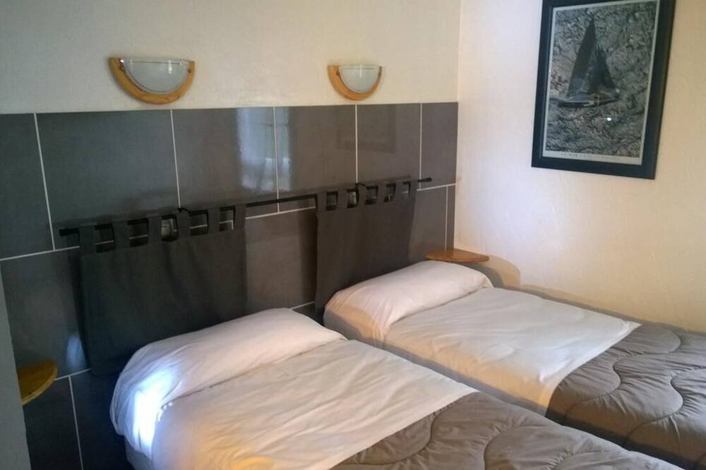 Photo of Bedroom in La Motte-Servolex
