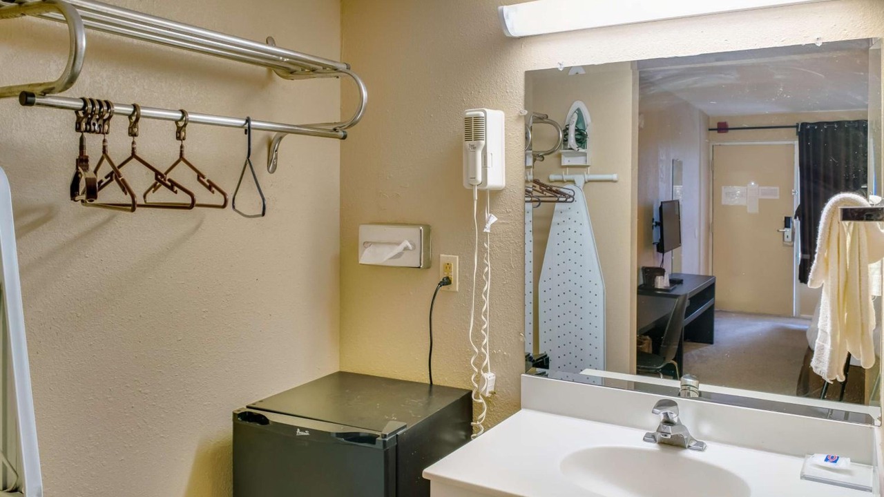 Photo of Bathroom in Monroe