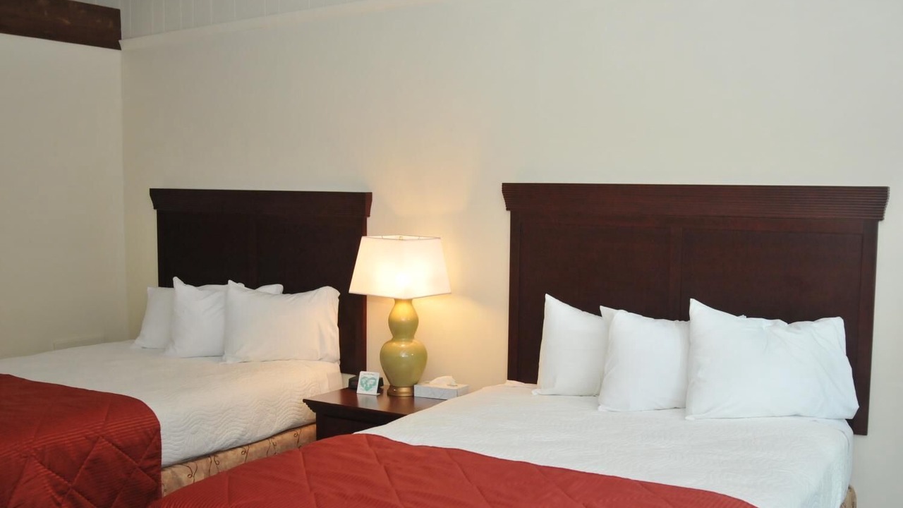 Photo of Bedroom in Lake George