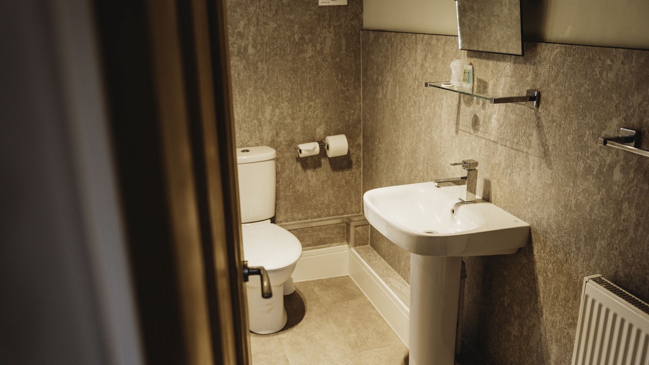 Photo of Bathroom in Whissendine