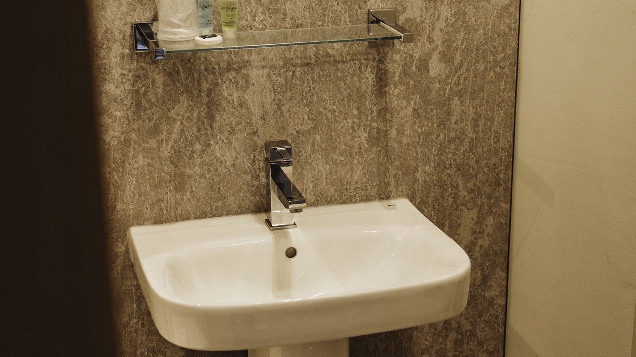 Photo of Bathroom in Whissendine