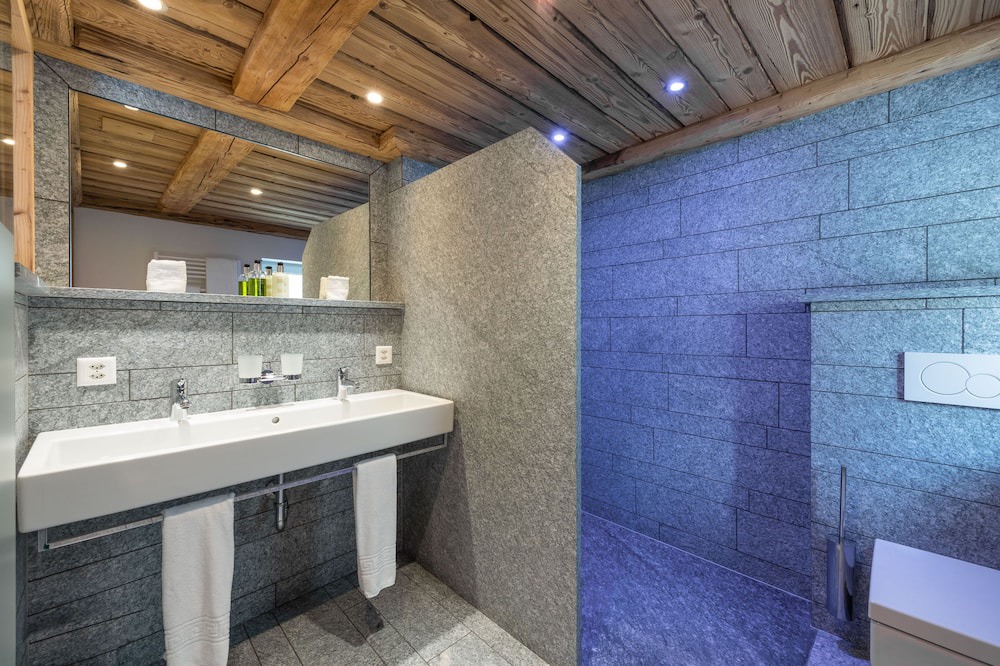 Photo of Bathroom in Zernez