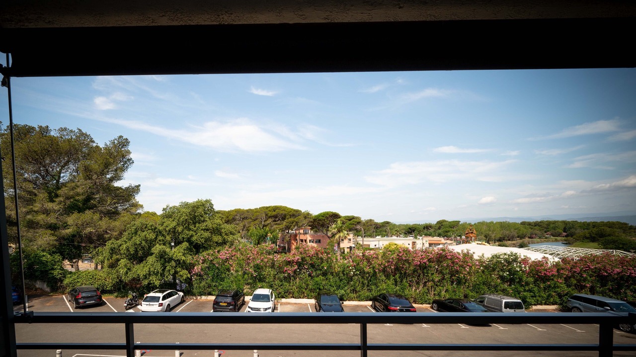 Photo of Bedroom in Saint-Aygulf