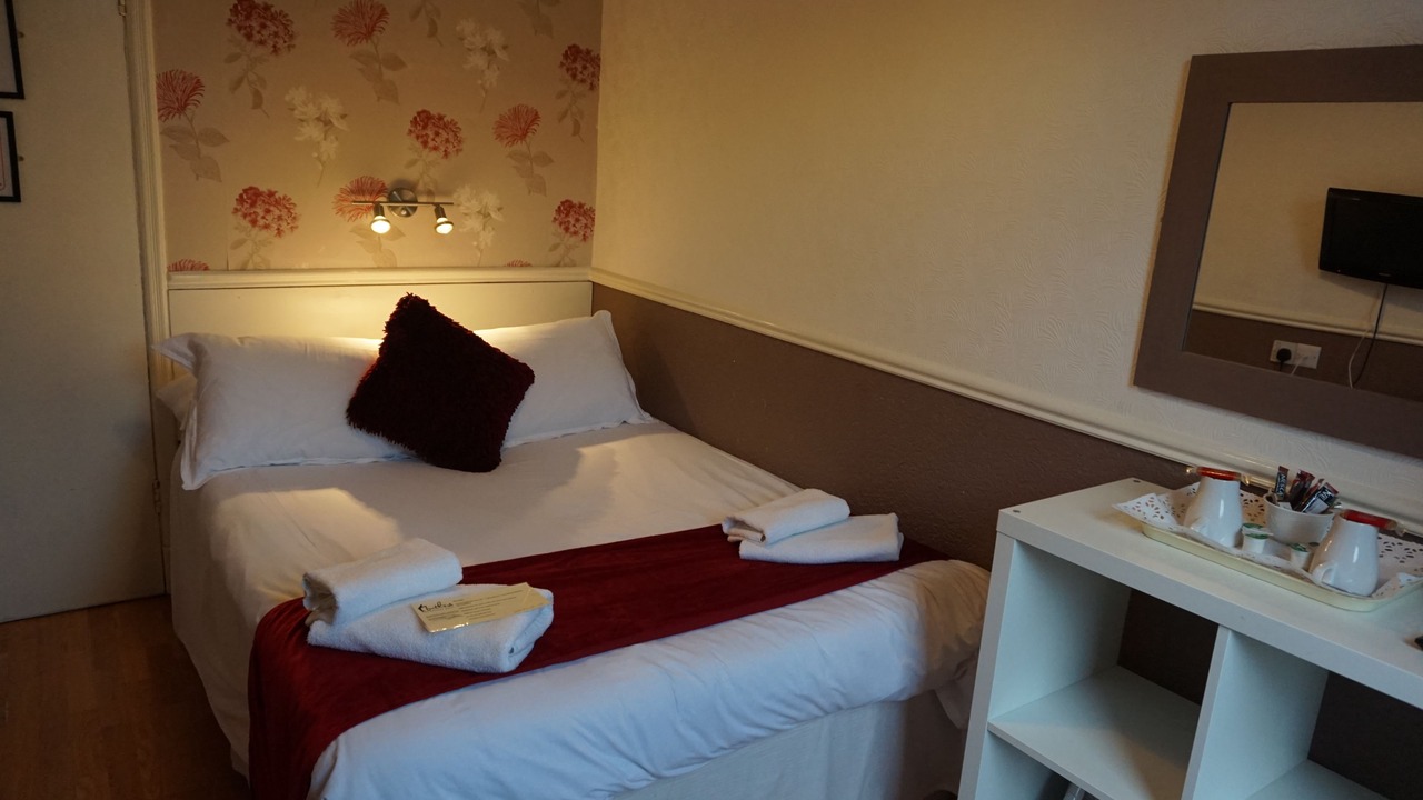 Photo of Bedroom in Headingley