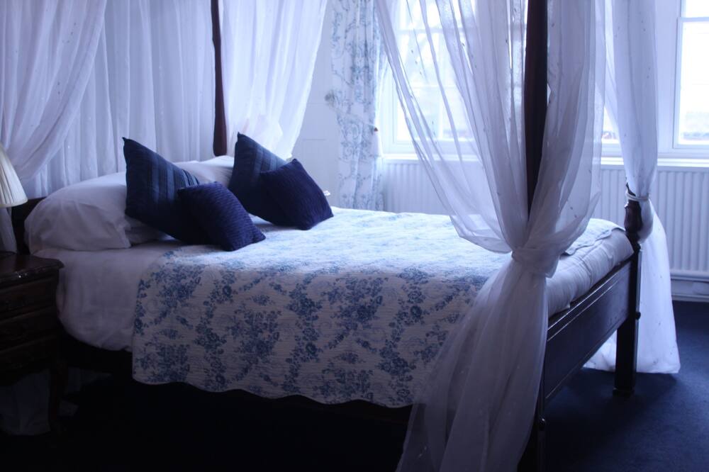 Photo of Bedroom in Saffron Walden