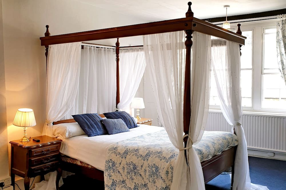 Photo of Bedroom in Saffron Walden