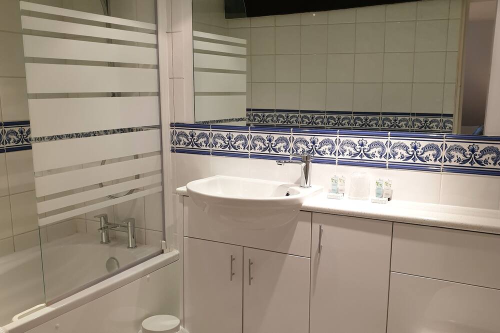 Photo of Bathroom in Saffron Walden