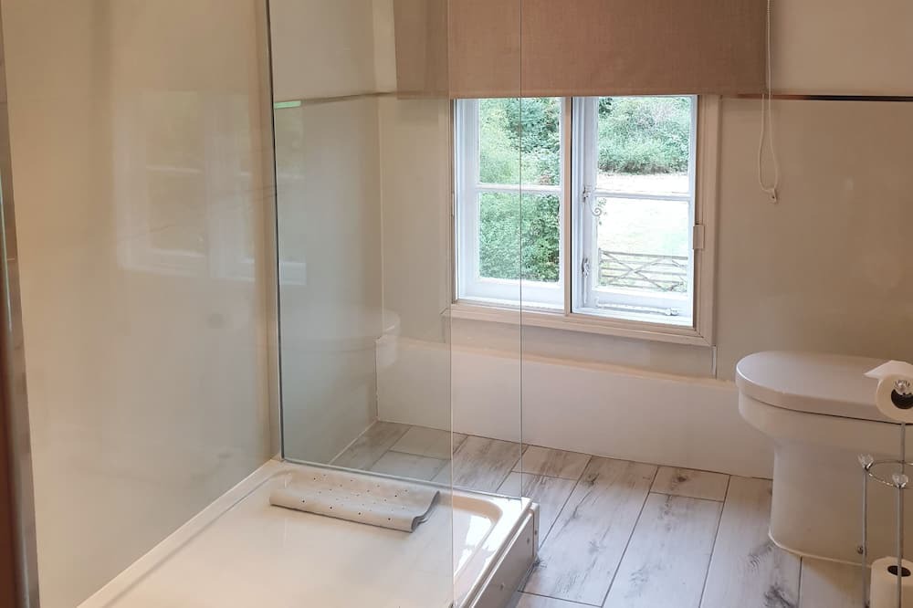 Photo of Bathroom in Saffron Walden