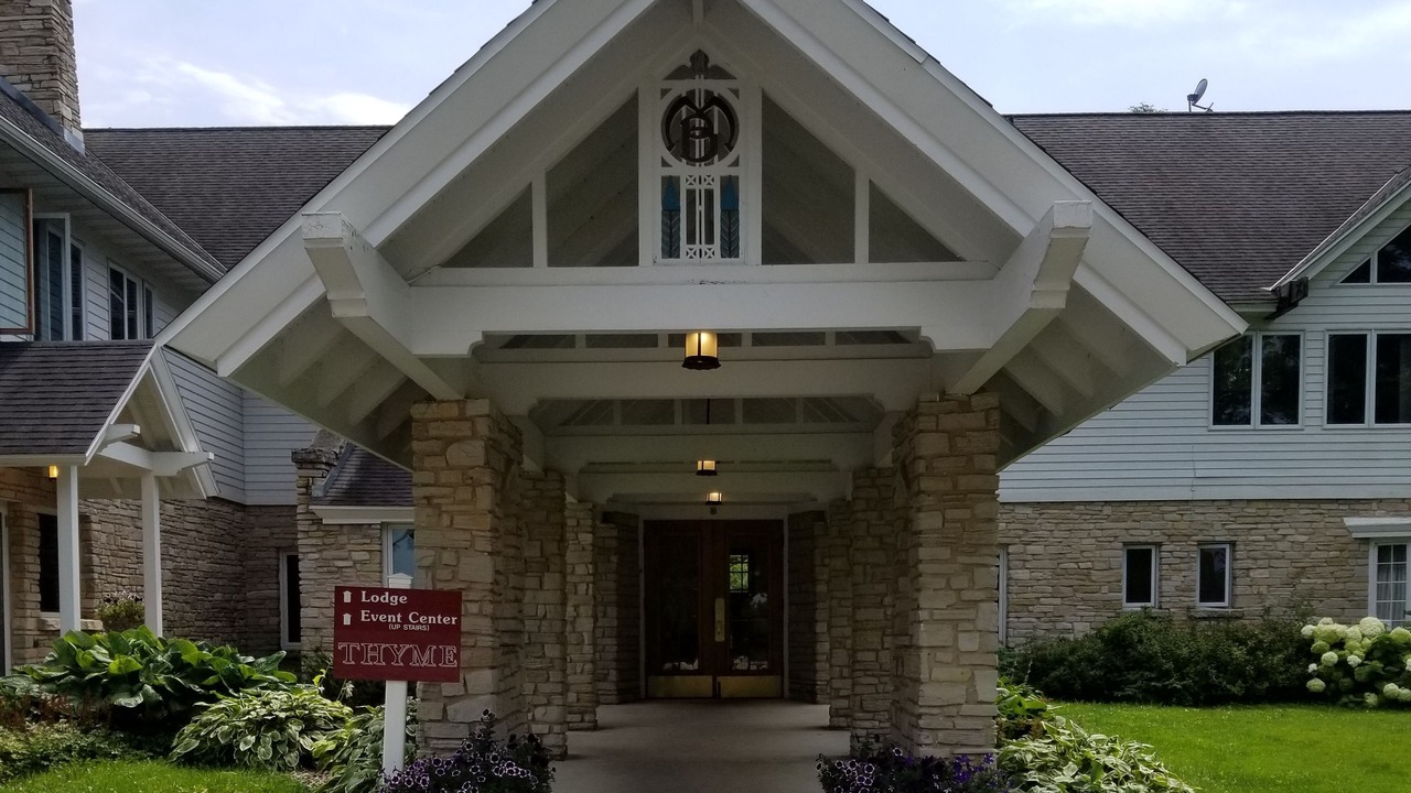 Photo of Buildings in Baileys Harbor