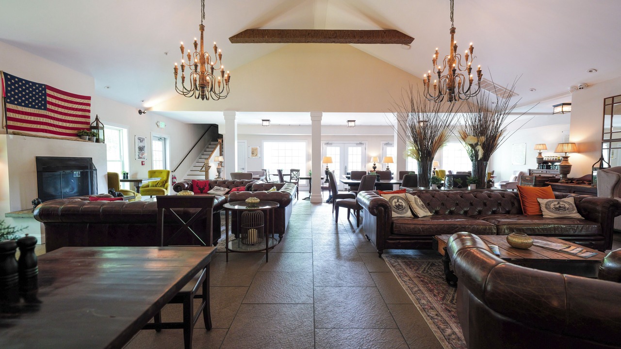 Photo of Others in West Woodstock