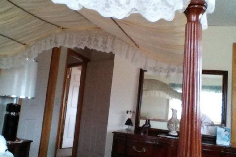 Photo of Bedroom in Beebe Plain