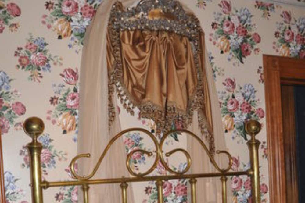 Photo of Bedroom in Leetonia