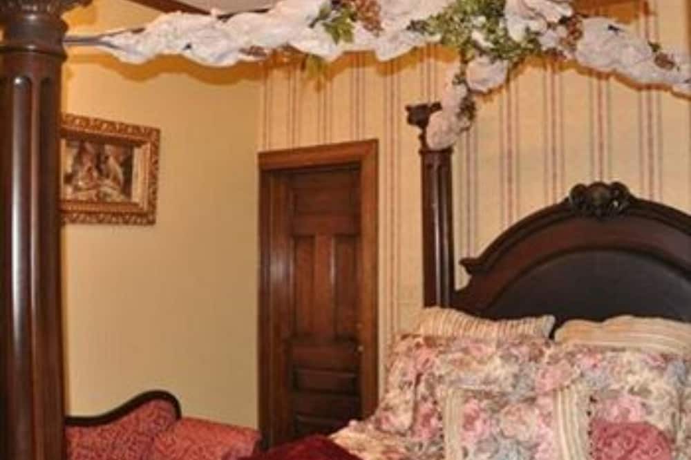 Photo of Bedroom in Leetonia
