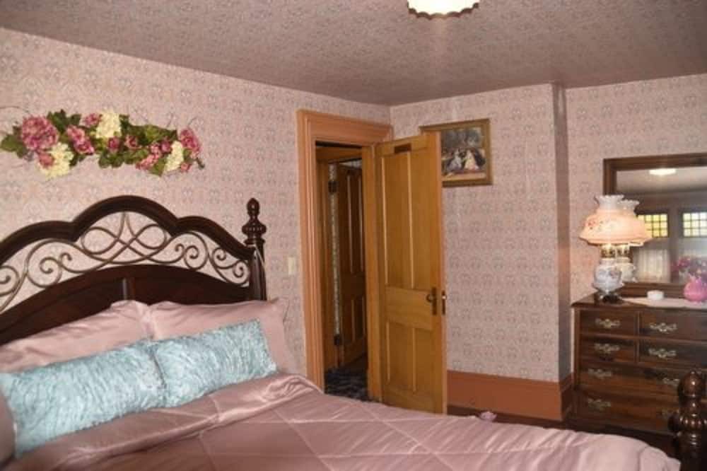 Photo of Bedroom in Leetonia