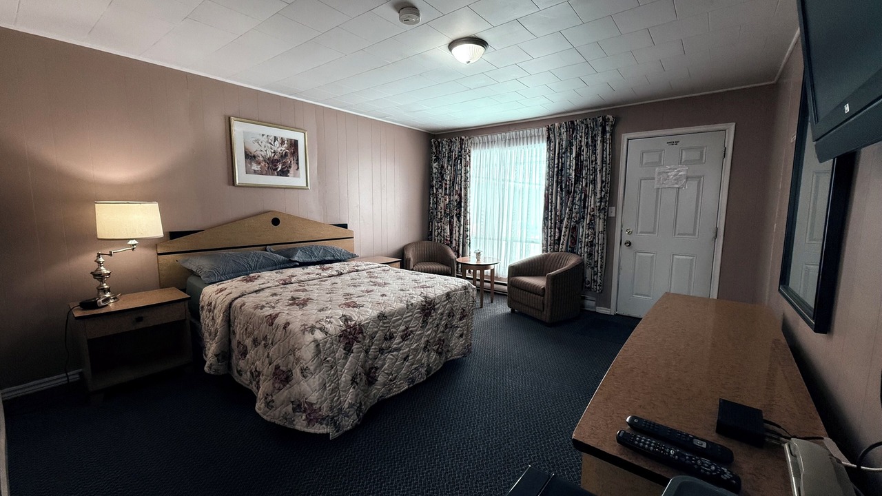 Photo of Bedroom in Trenton