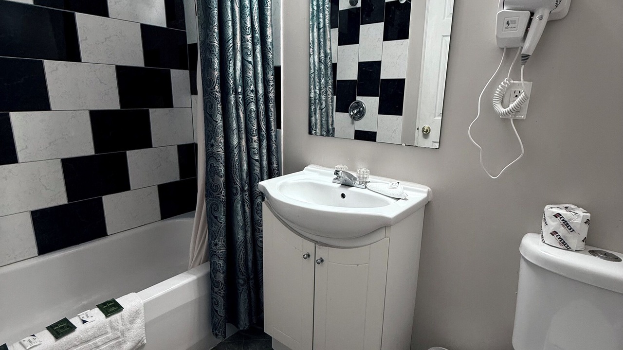 Photo of Bathroom in Trenton