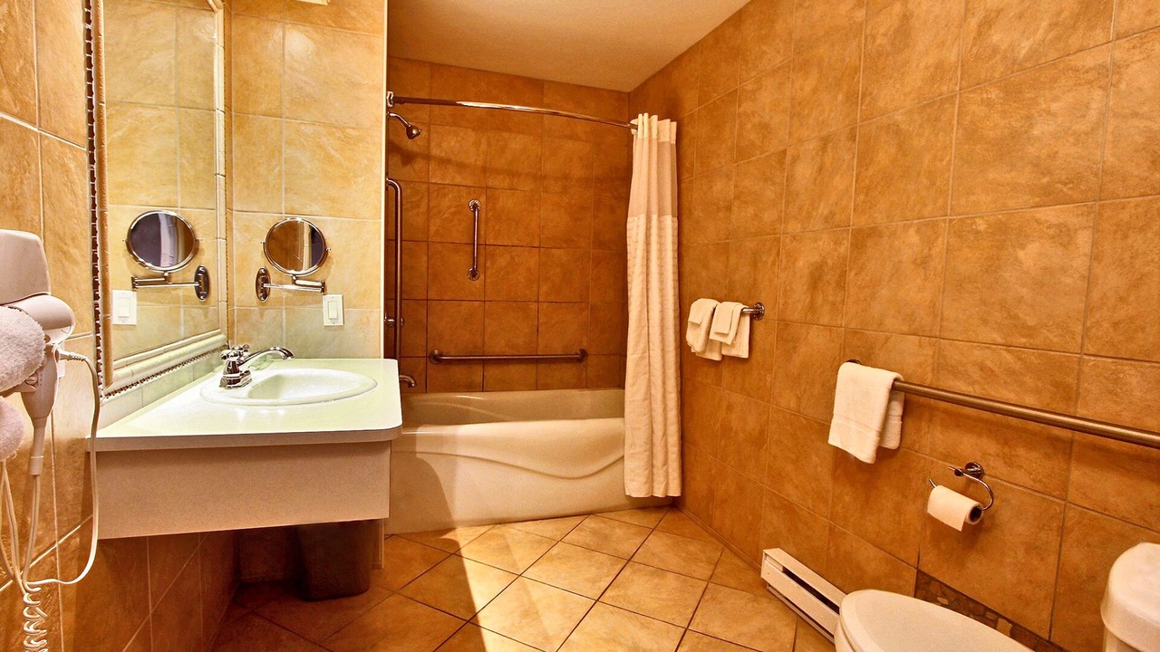 Photo of Bathroom in Rimouski