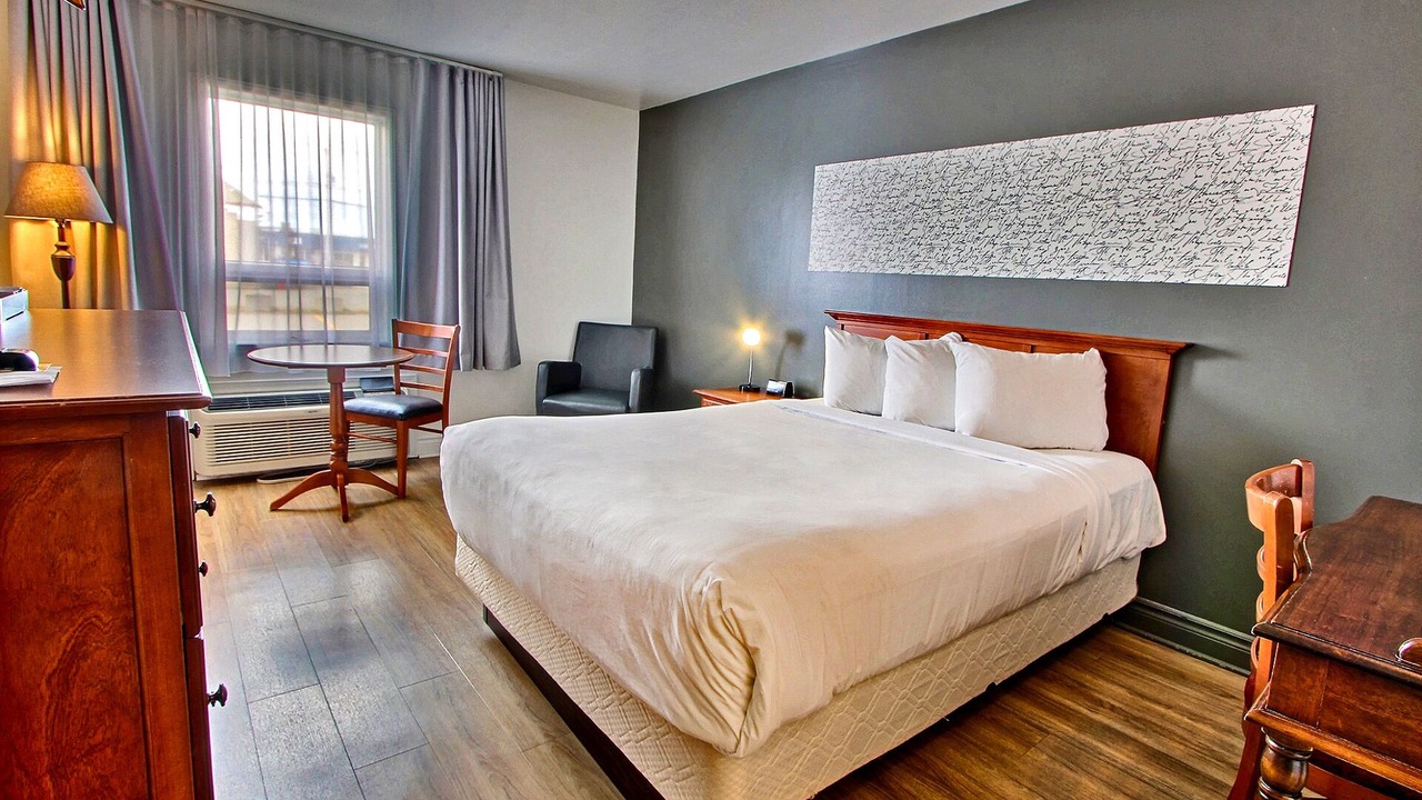 Photo of Bedroom in Rimouski