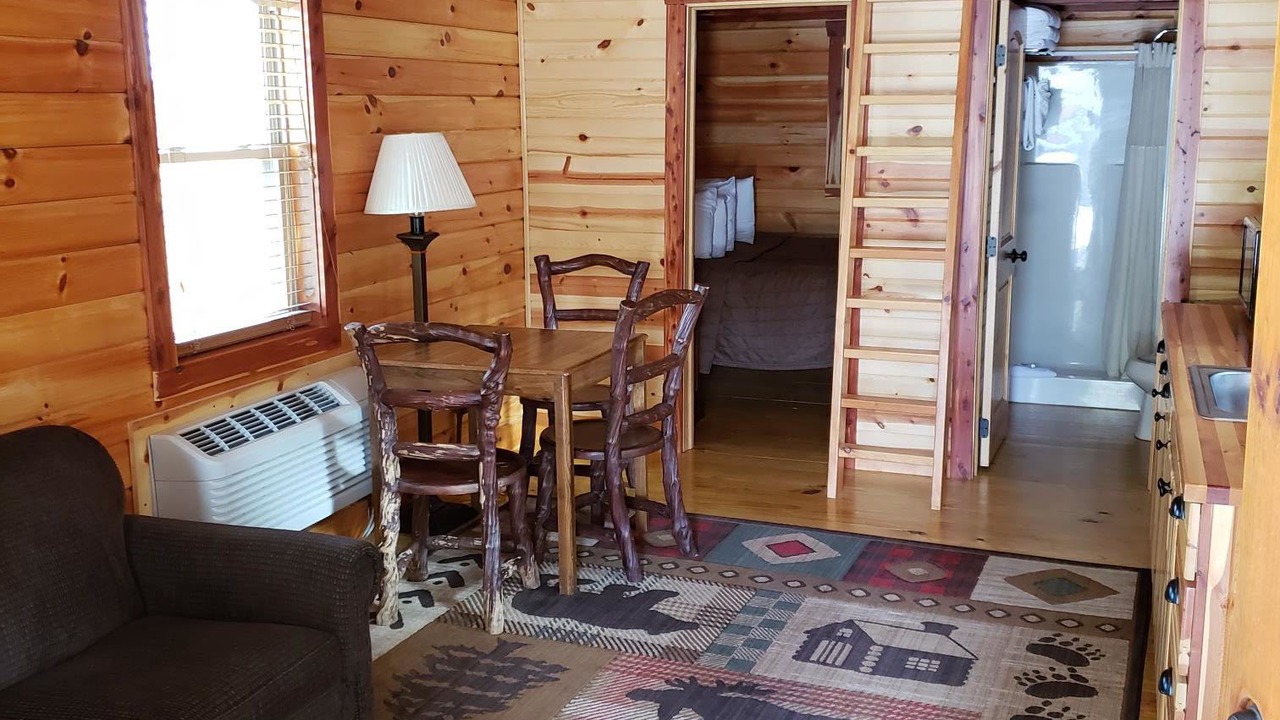 Photo of Bedroom in Mackinaw City