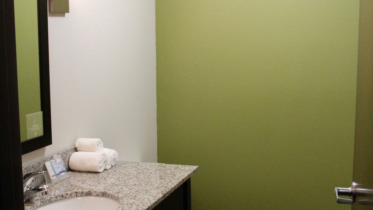 Photo of Bathroom in Fort Scott