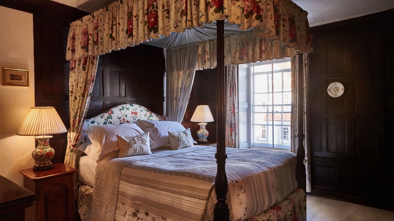 Photo of Bedroom in Midhurst