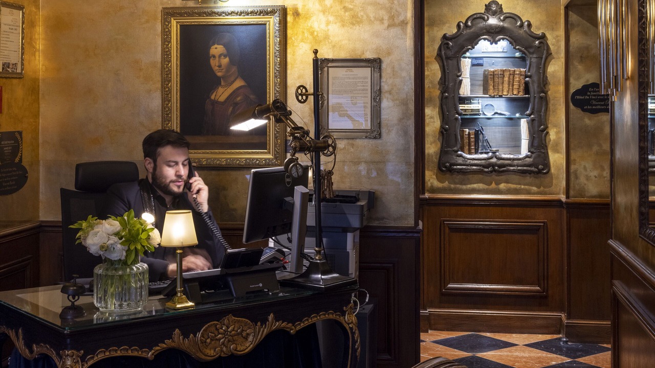 Photo of Others in Saint-Germain-des-Pres