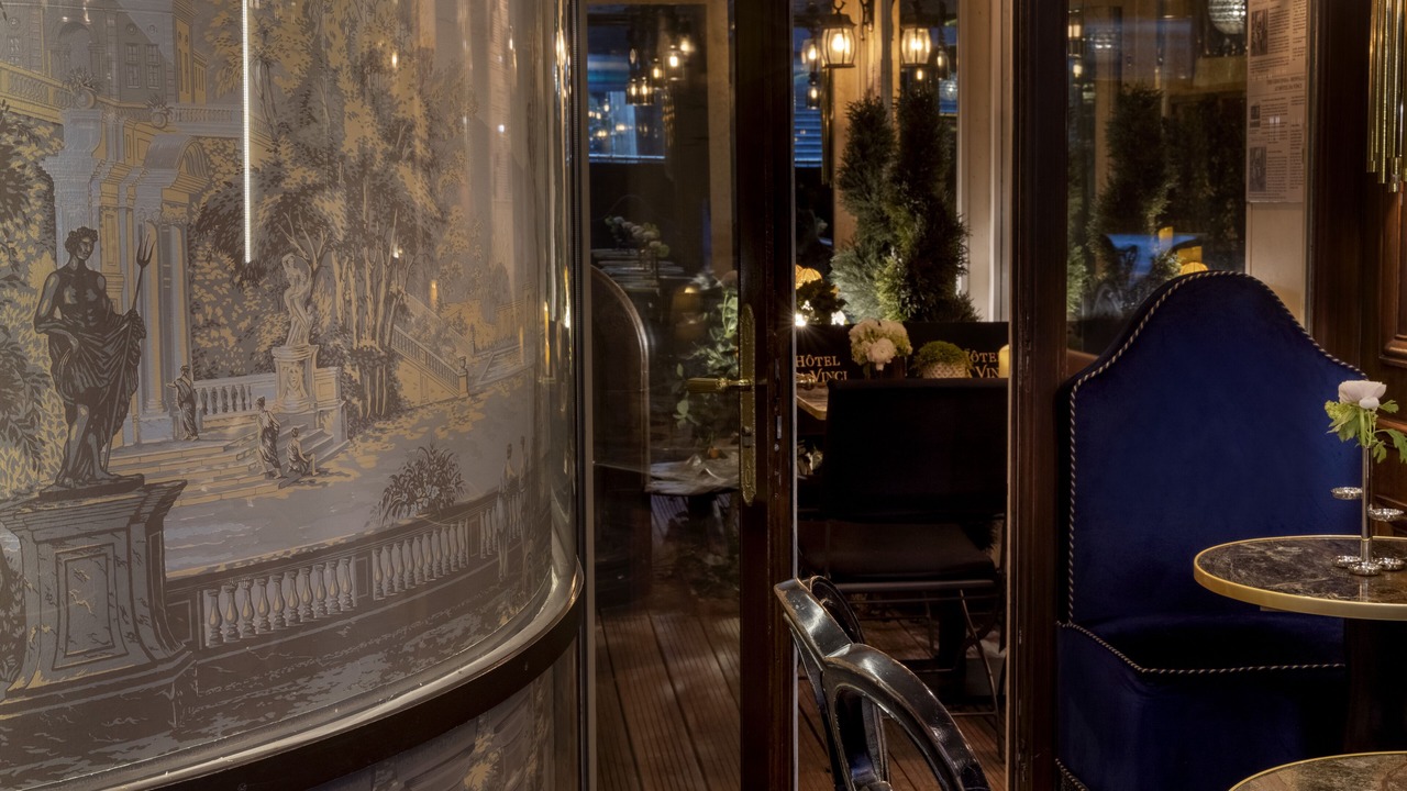 Photo of Others in Saint-Germain-des-Pres