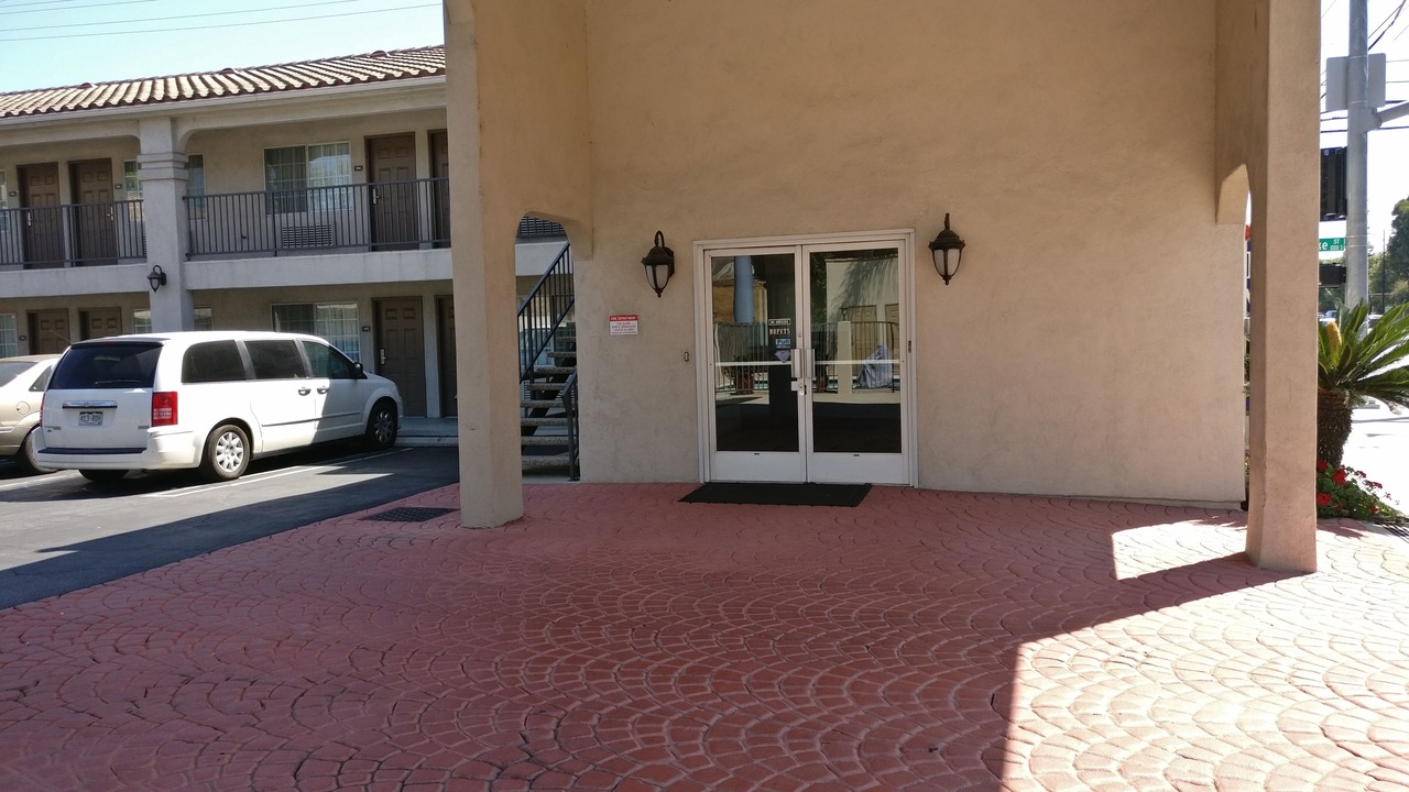 Photo of Outdoor in Burbank