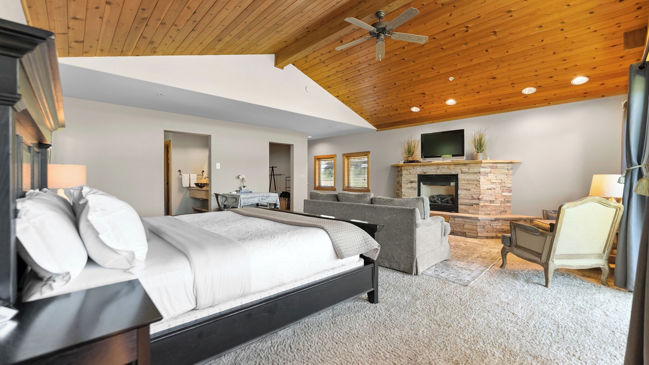 Photo of Livingroom in Winthrop