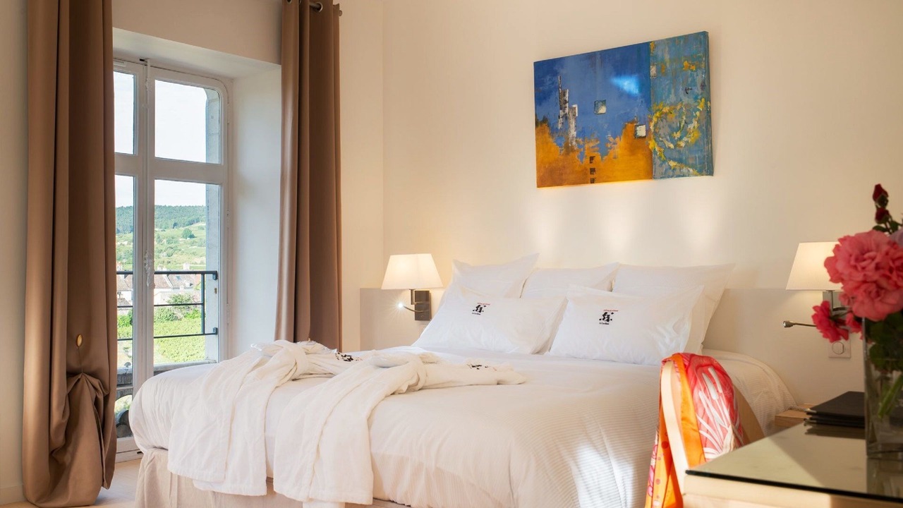 Photo of Bedroom in Meursault