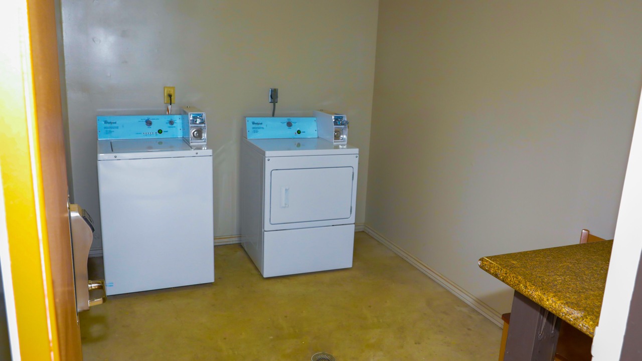 Photo of Bedroom in Carrizo Springs