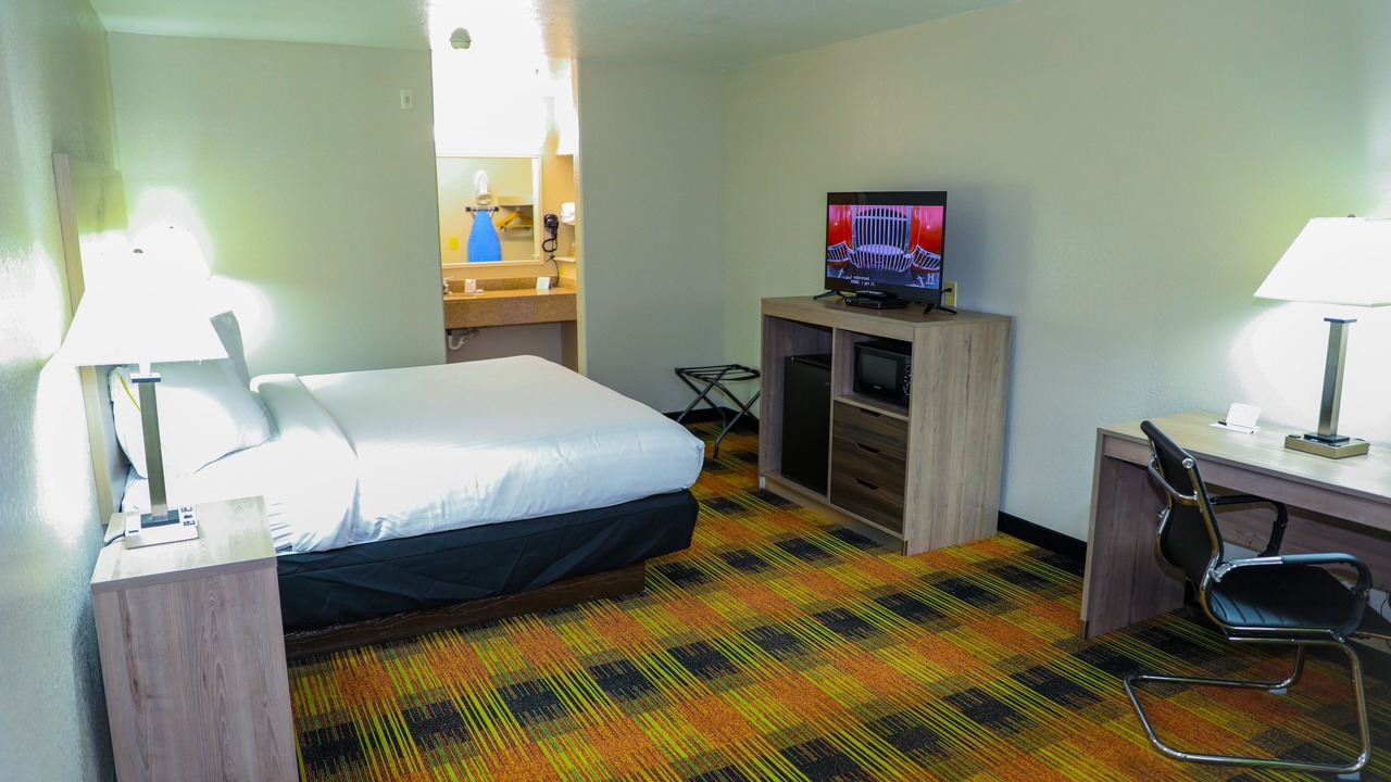 Photo of Bedroom in Carrizo Springs