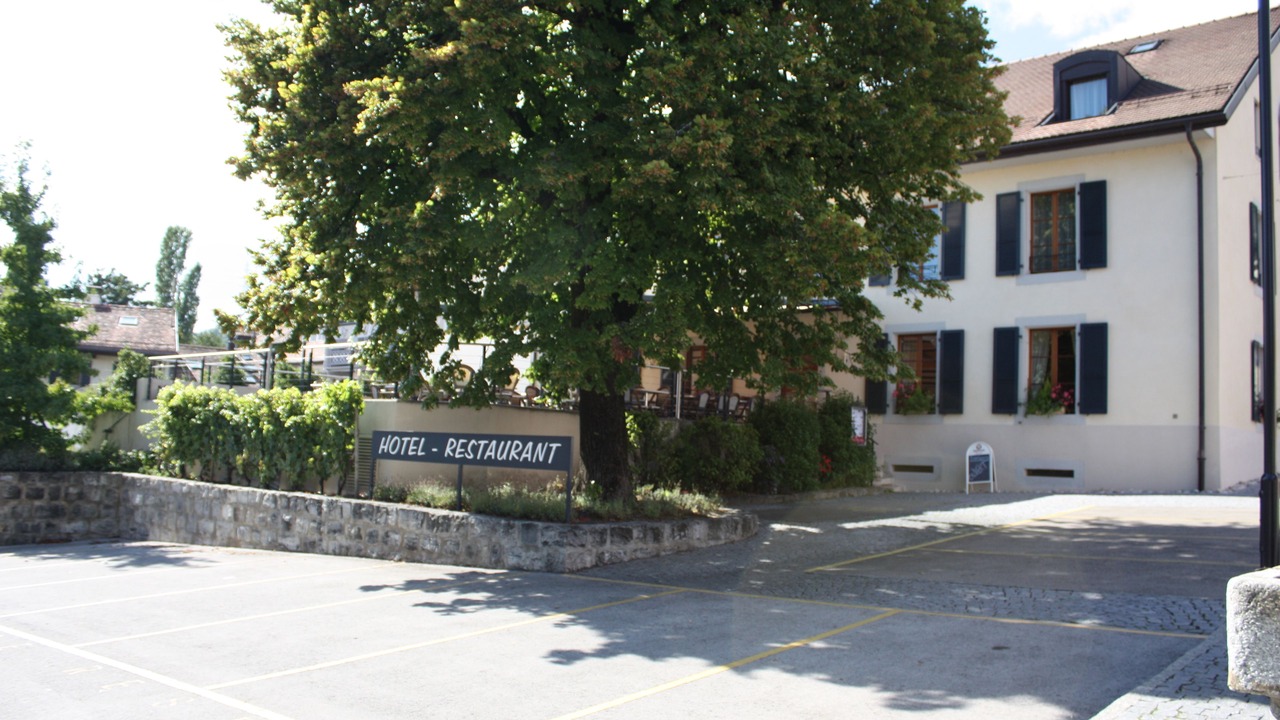 Photo of Others in Gilly