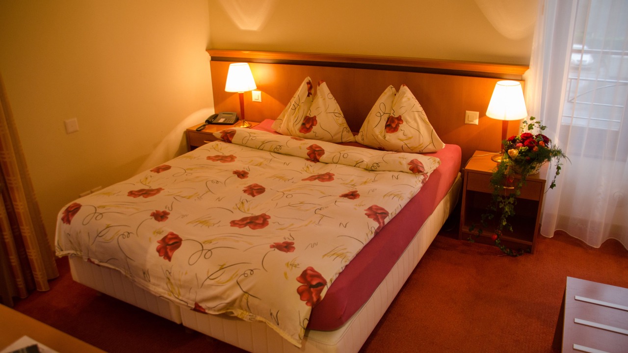 Photo of Bedroom in Gilly