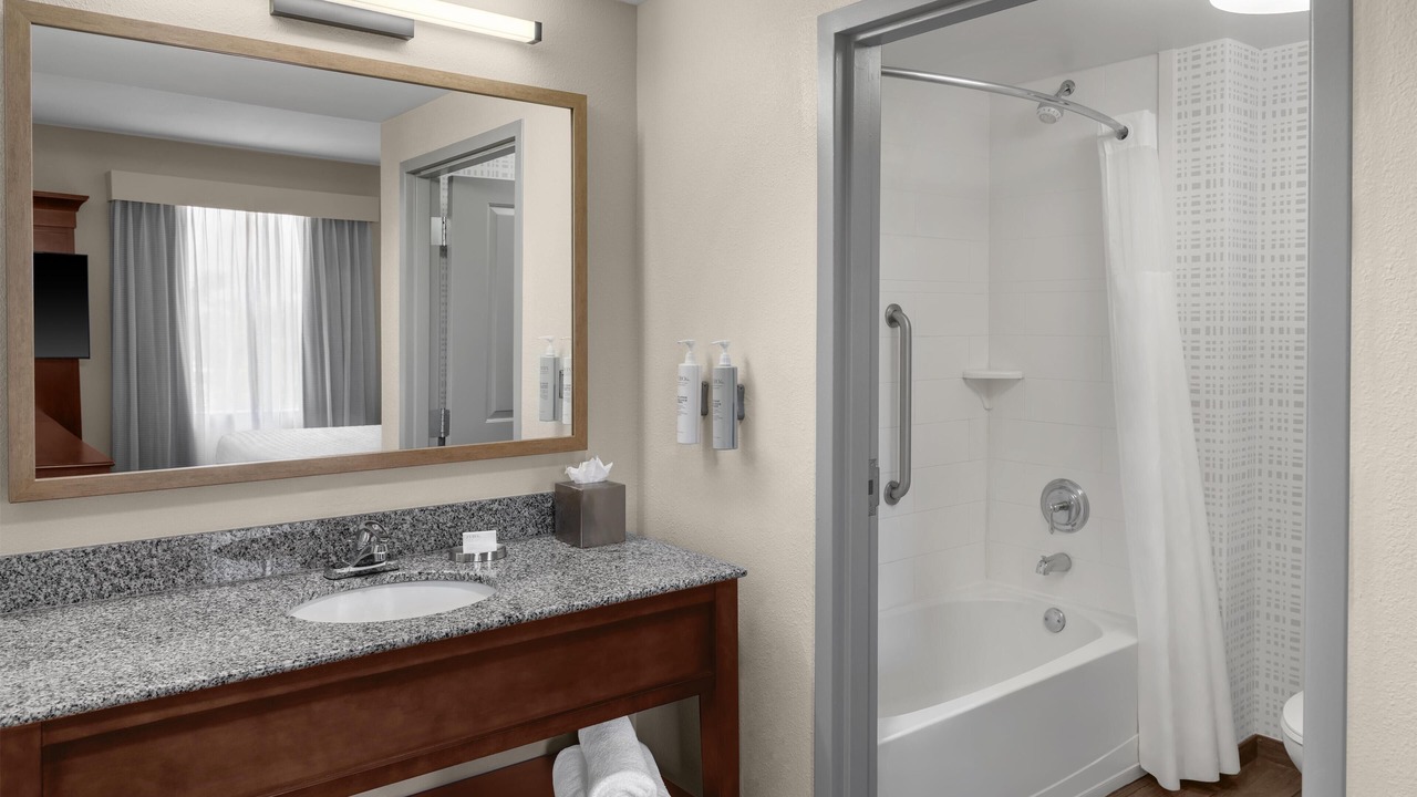 Photo of Bathroom in Coconut Creek