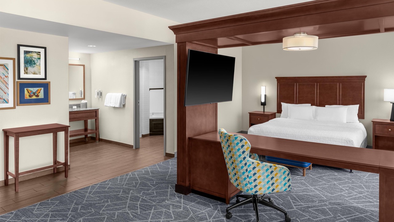 Photo of Bedroom in Coconut Creek