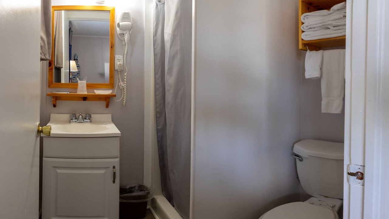 Photo of Bathroom in Salsbury Cove