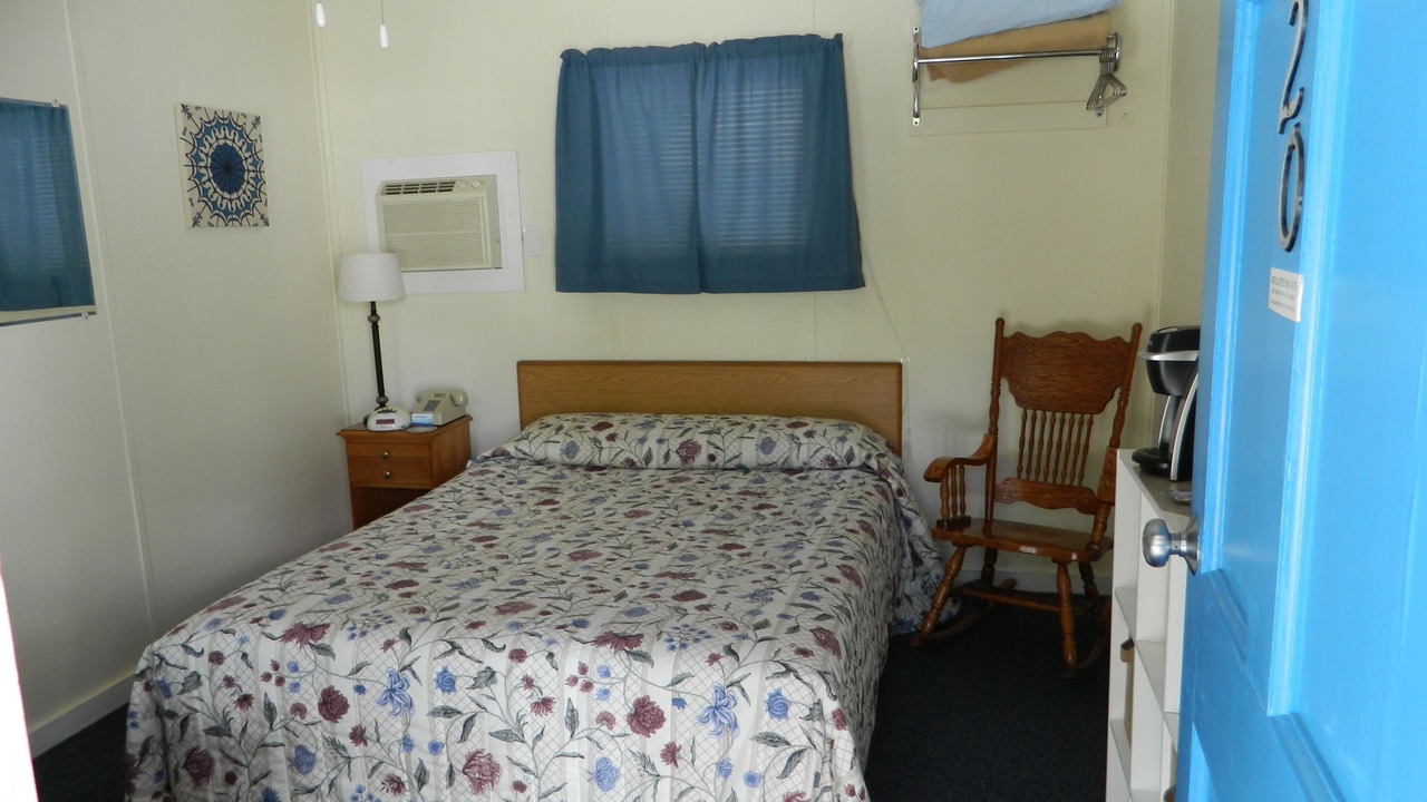 Photo of Bedroom in Salsbury Cove